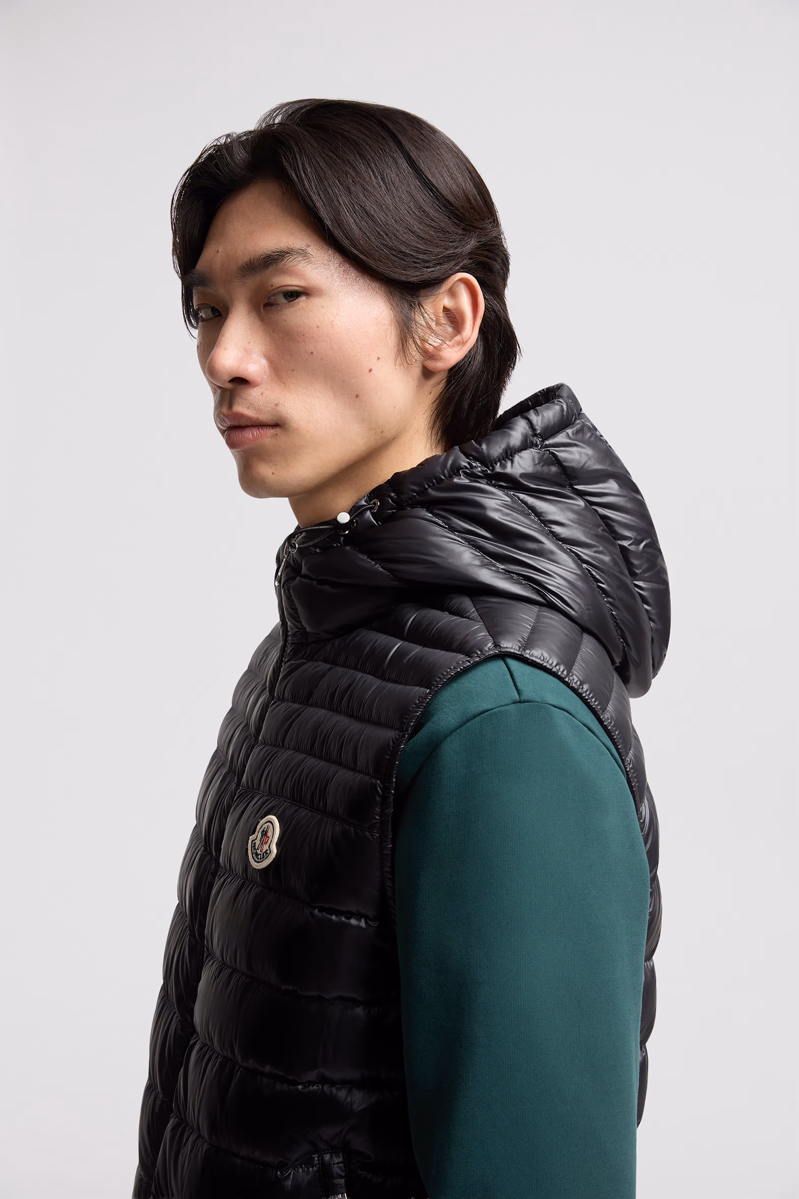 Orant Hooded Down Vest Men Black Moncler 4